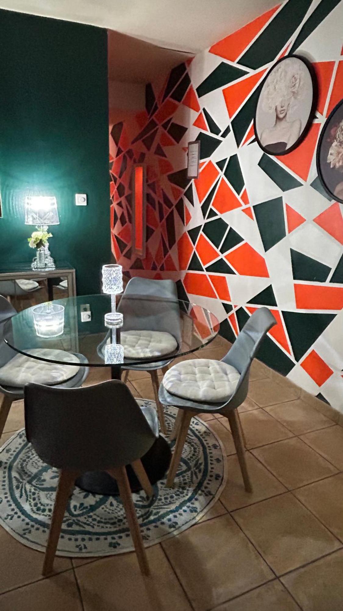 Appartamento Bienvenue Chez Maxime Saint-Denis Esterno foto